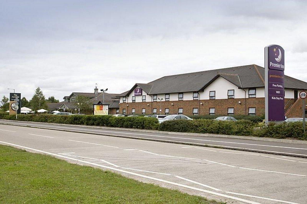 Premier Inn Hatfield Luaran gambar